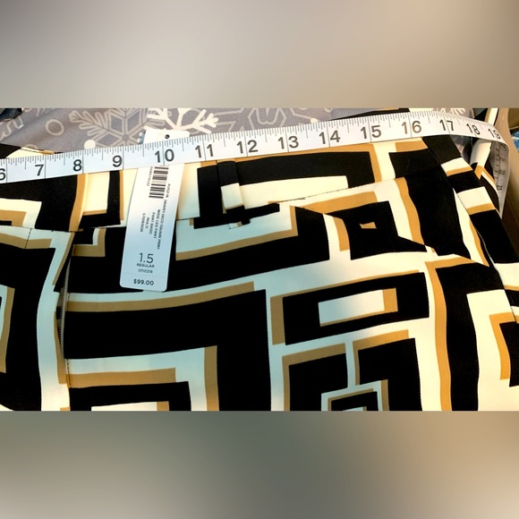 NWT - Chico’s Deco Square Print Wide Left Pants Size 1.5 Orig $99  Sell $40 - Picture 2 of 9